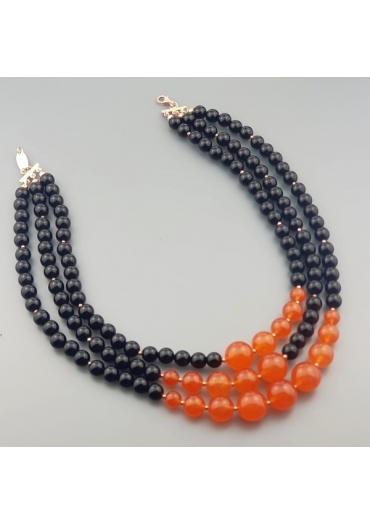 https://www.marako.it/2612-3716-thickbox/collier-a-tre-fili-agata-nera-agata-arancione.jpg