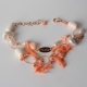 Bracciale a due fili, corallo rosa, conchiglia, perle di fiume