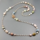 Chanel acquamarina multicolor, perle di fiume